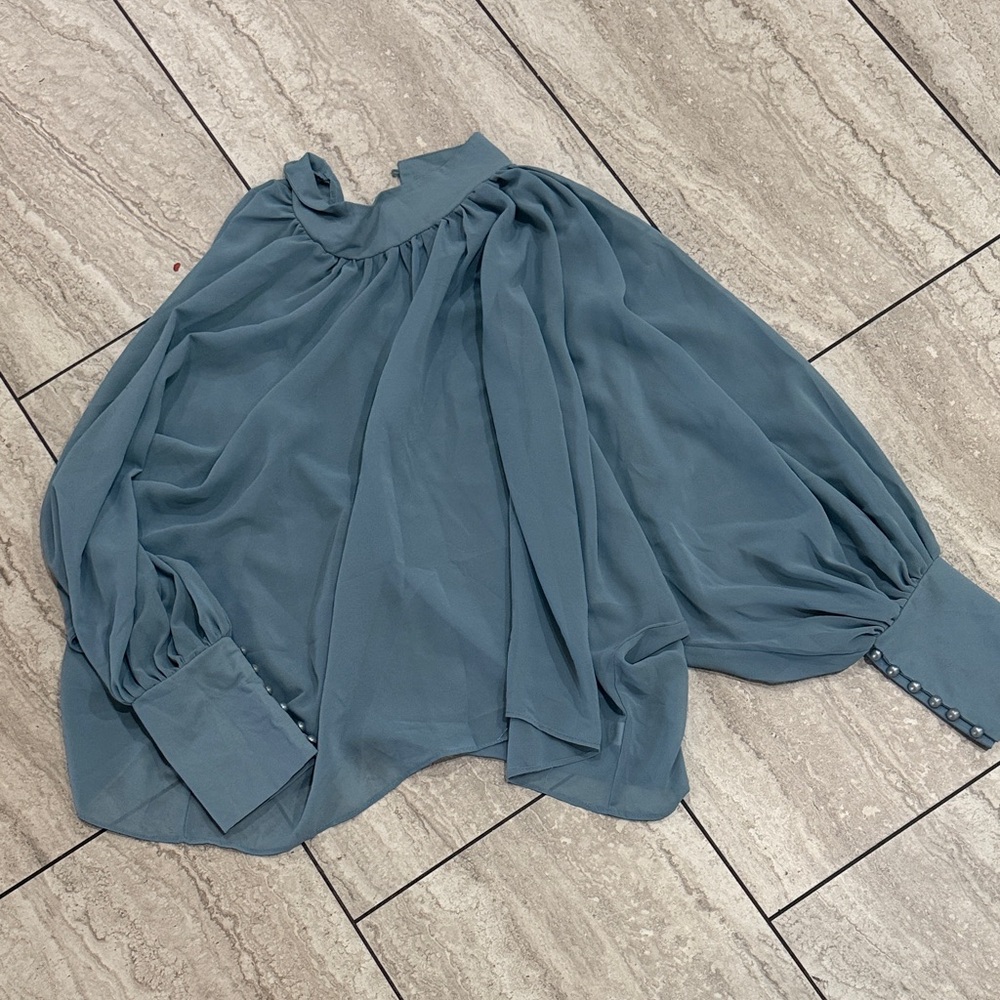 Elegant Women's Blue Chiffon Blouse